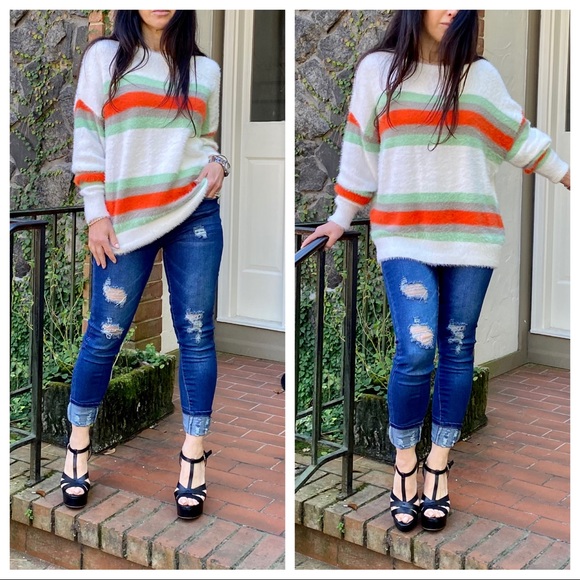 Stripe Angora feel loose fit knit sweater - Picture 4 of 5
